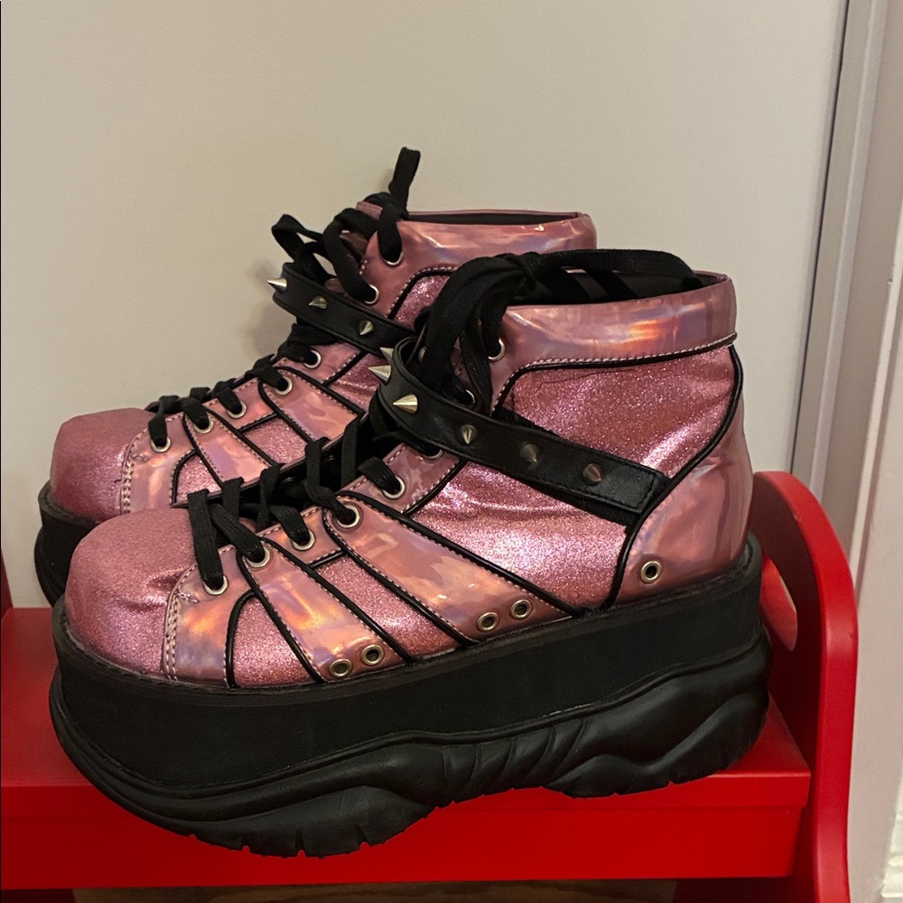 New! Demonia GOTH RAVE FESTIVAL Pink Sparkle Platform Women's Shoes size 8